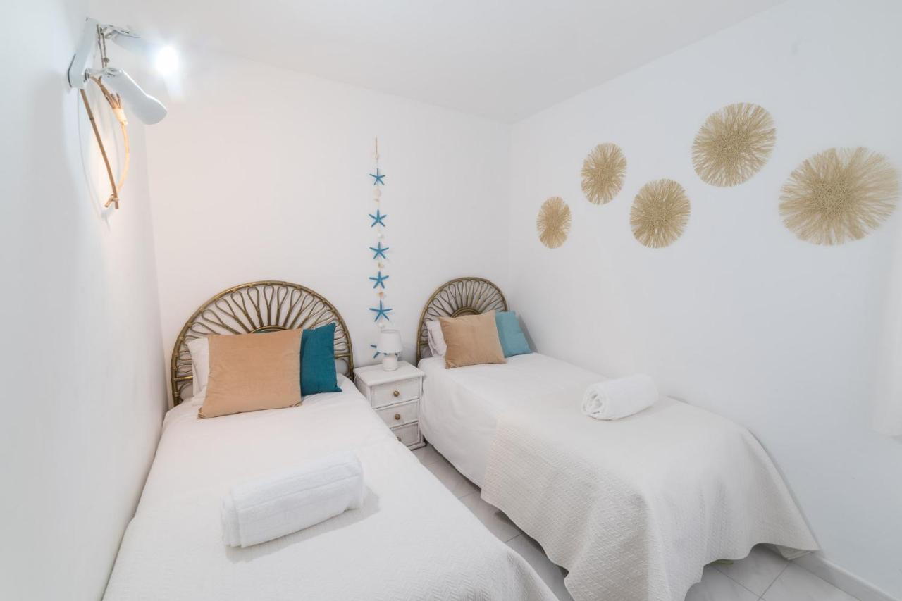 Moonkey - Apto Paris Con Piscina Y Parking Apartment Benidorm Exterior photo