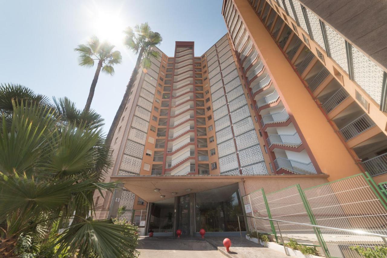 Moonkey - Apto Paris Con Piscina Y Parking Apartment Benidorm Exterior photo
